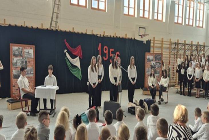 „Ötvenhat izzó ősze volt…” „Ötvenhat izzó ősze volt…”